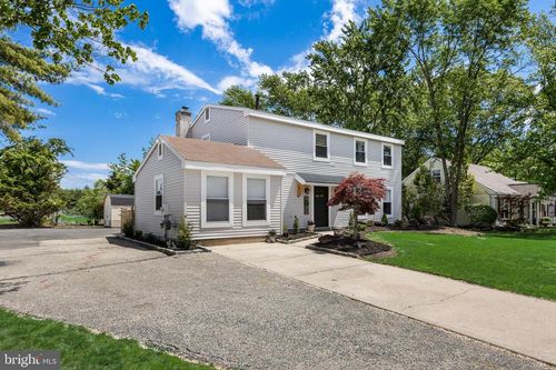 6 Cherrywood Dr, CLEMENTON, NJ, 08021-5612 | Card Image