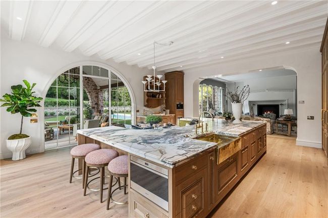 41 Blackland Rd Nw, House other with 7 bedrooms, 9 bathrooms and null parking in Atlanta GA | Image 9