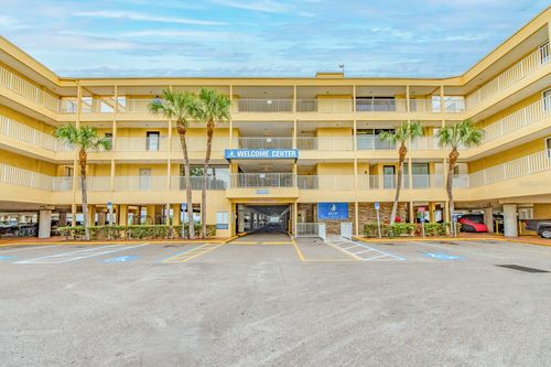 356-2506 N Rocky Point Dr, TAMPA, FL, 33607-1406 | Card Image