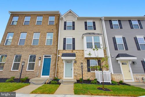 14408 Freedom Ln, MANASSAS, VA, 20112-2477 | Card Image