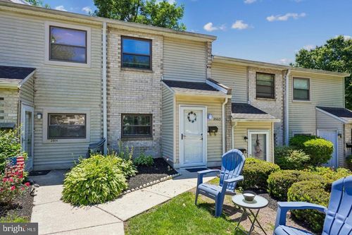 2003-2003 Valley Dr, WEST CHESTER, PA, 19382-6493 | Card Image