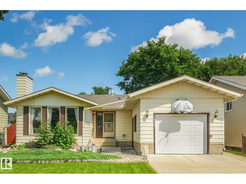 1027 Haythorne Rd, Sherwood Park, AB, T8A1B6 | Card Image