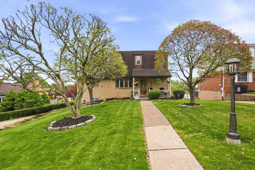621 Portia Drive, Bethel Park, PA, 15236 | Card Image