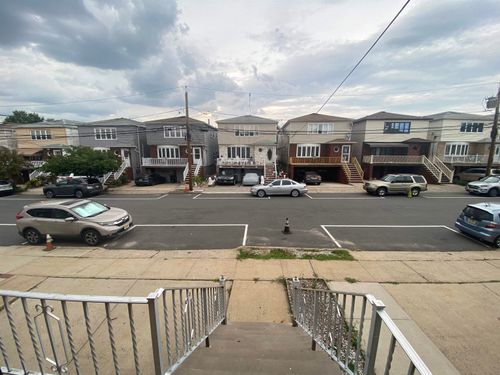 1-164 W 18th St, Bayonne, NJ, 07002-1533 | Card Image
