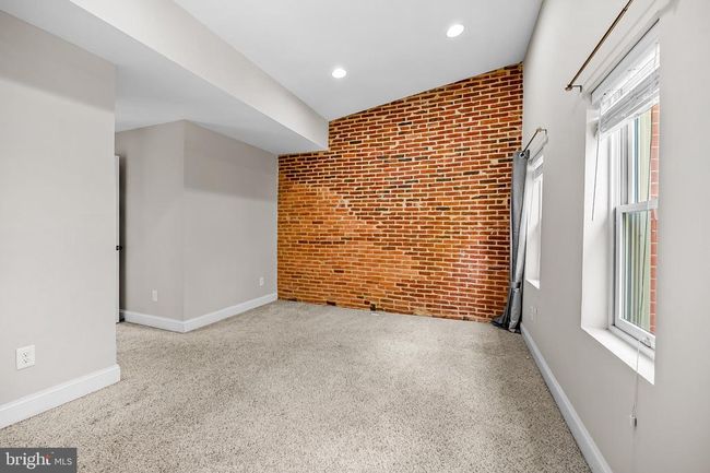 1717 Bank St, Townhouse with 3 bedrooms, 4 bathrooms and null parking in BALTIMORE MD | Image 20