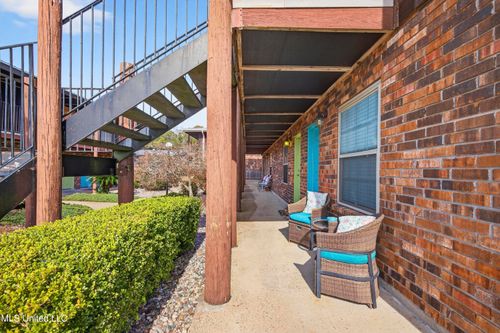 s115-1550 E 2nd Street, Pass Christian, MS, 39571 | Card Image