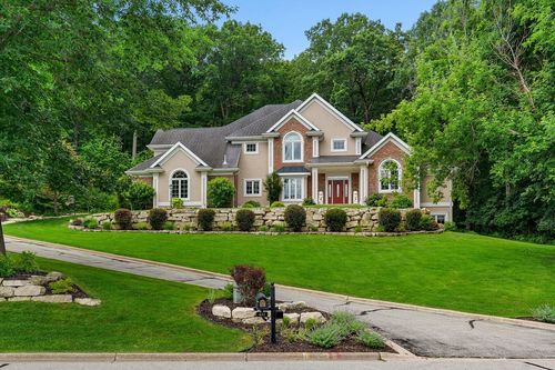 431 Country Club Lane, Onalaska, WI, 54650 | Card Image