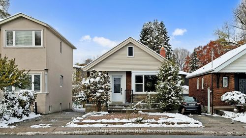 {{alt}} | Card Image