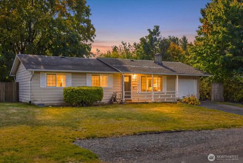 1518 153rd St Sw, Lynnwood, WA, 98087-8715 | Card Image