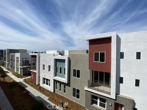 unit-305-26955 Prospector Rd, Valencia, CA, 91381-2157 | Card Image
