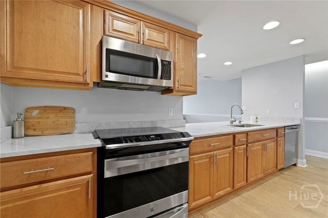 Kitchen | Image 12