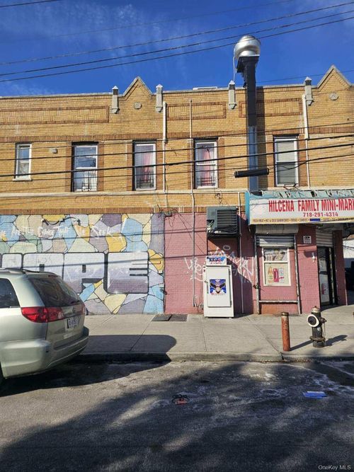 10520 177th St, Jamaica, NY, 11433-1811 | Card Image