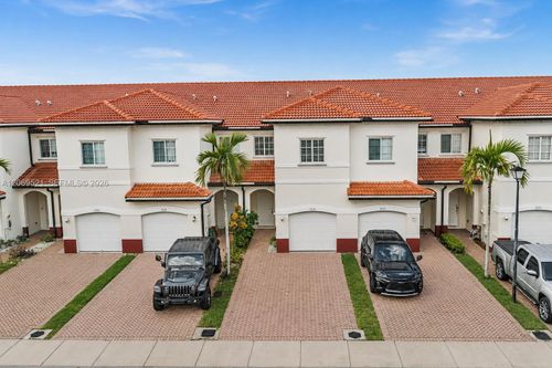 3530 Nw 29th Ct, Lauderdale Lakes, FL, 33311-8395 | Card Image