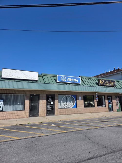 202-69 Brookside Ave, Chester, NY, 10918-1308 | Card Image