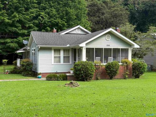 1306 Ewing Ave, Gadsden, AL, 35901-2539 | Card Image