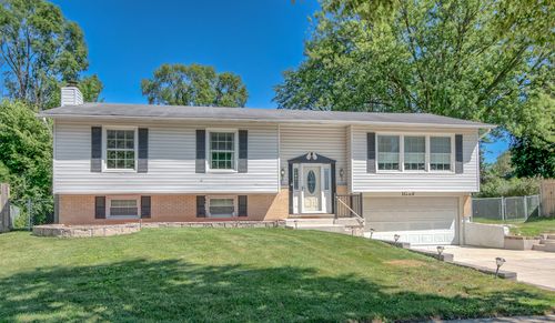 1099 Stratford Ln, Hanover Park, IL, 60133-2645 | Card Image
