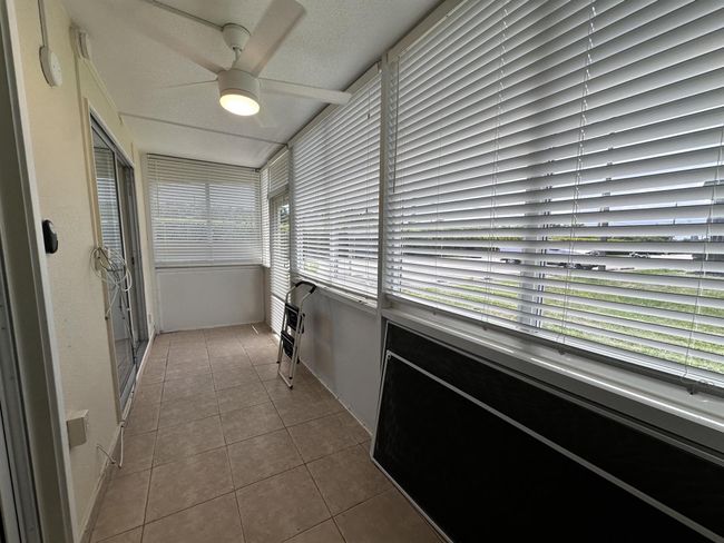 433 Saxony J, Condo with 2 bedrooms, 2 bathrooms and null parking in Delray Beach FL | Image 28