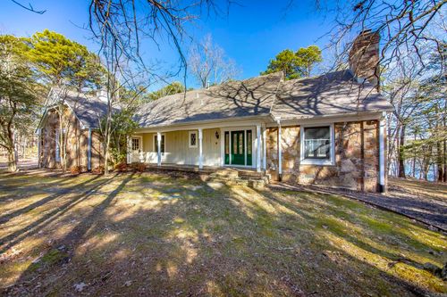 365 Grand Isle Dr, Fairfield Bay, AR, 72088-3933 | Card Image