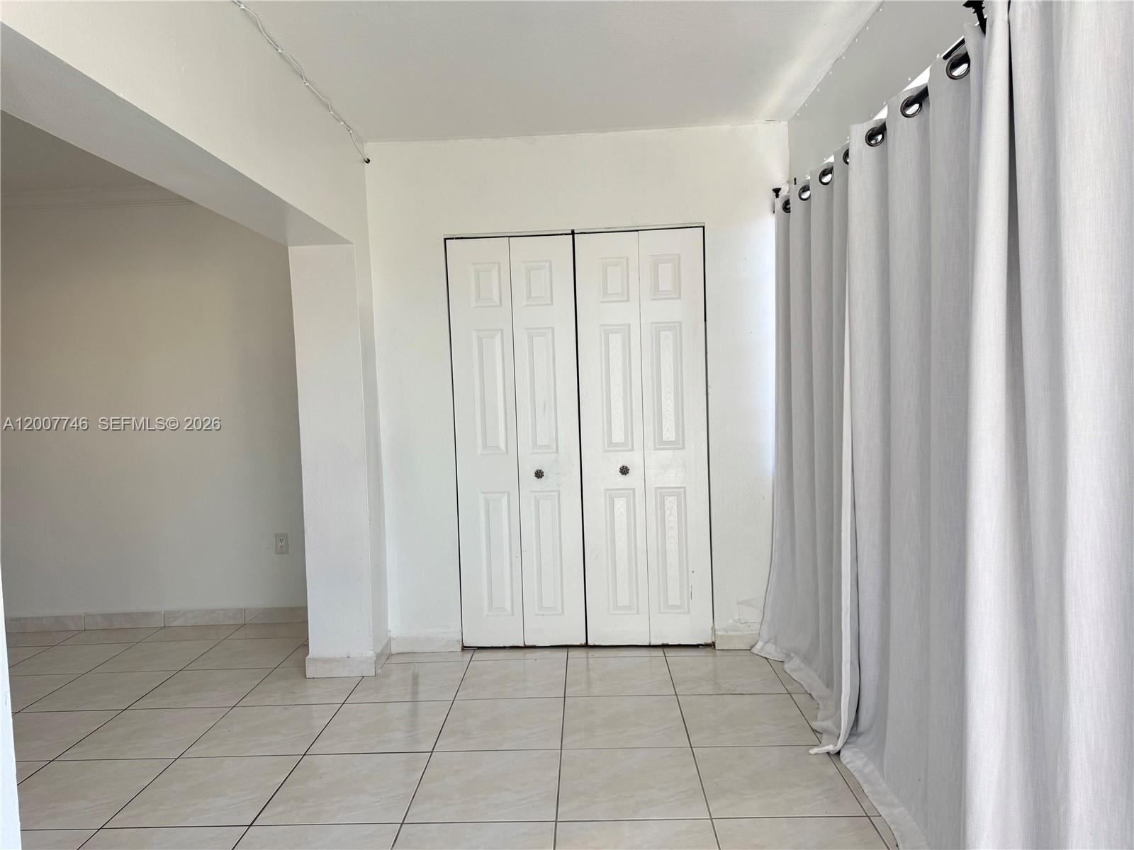 Residential in Hialeah 2