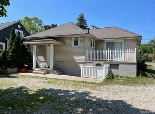 37917 Plymouth Rd, Livonia, MI, 48150-1027 | Card Image