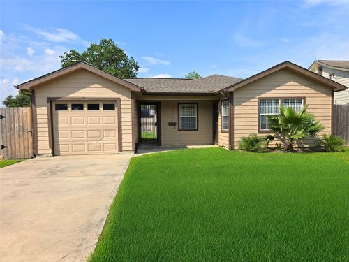 3703 Dreyfus St, Houston, TX, 77021-4733 | Card Image