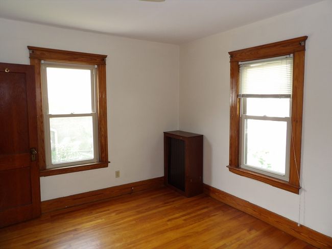 APT-1 - 412 Grafton St, Condo with 3 bedrooms, 1 bathrooms and 2 parking in Worcester MA | Image 16