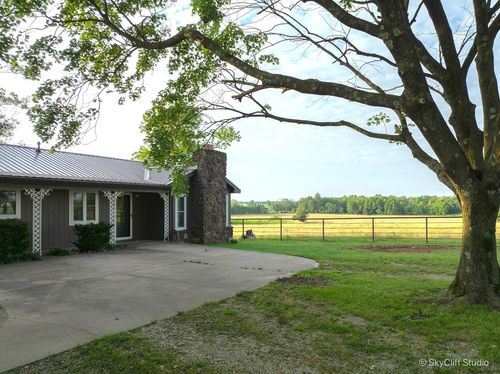 4748 S Highway 37, Monett, MO, 65708-7455 | Card Image