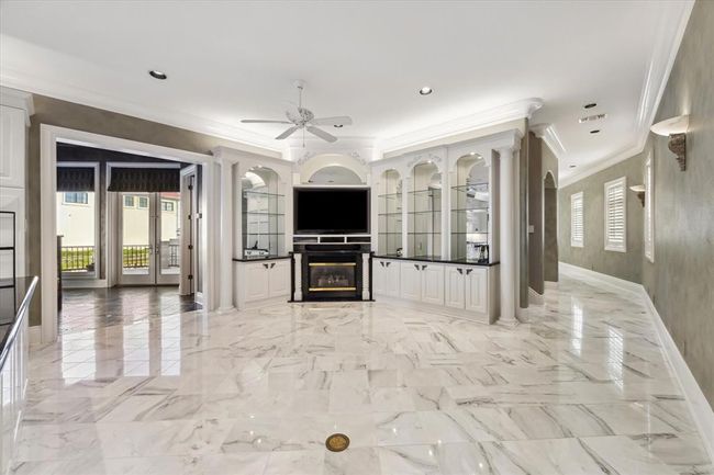 FAMILY ROOM (Opens to Kitchen) | Image 15