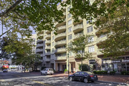 904-4801 Fairmont Ave, BETHESDA, MD, 20814-6049 | Card Image