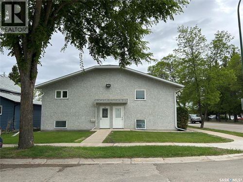 202-739 10th St, Humboldt, SK, S0K2A0 | Card Image