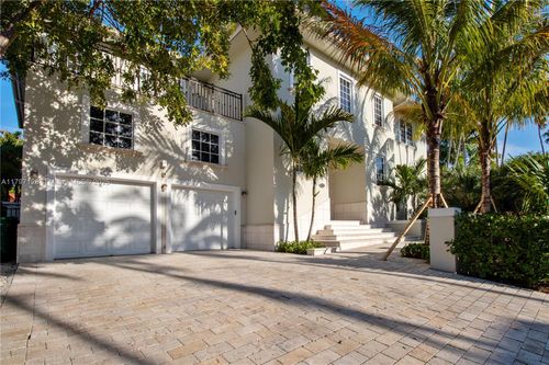797 Ridgewood Rd, Key Biscayne, FL, 33149-2423 | Card Image