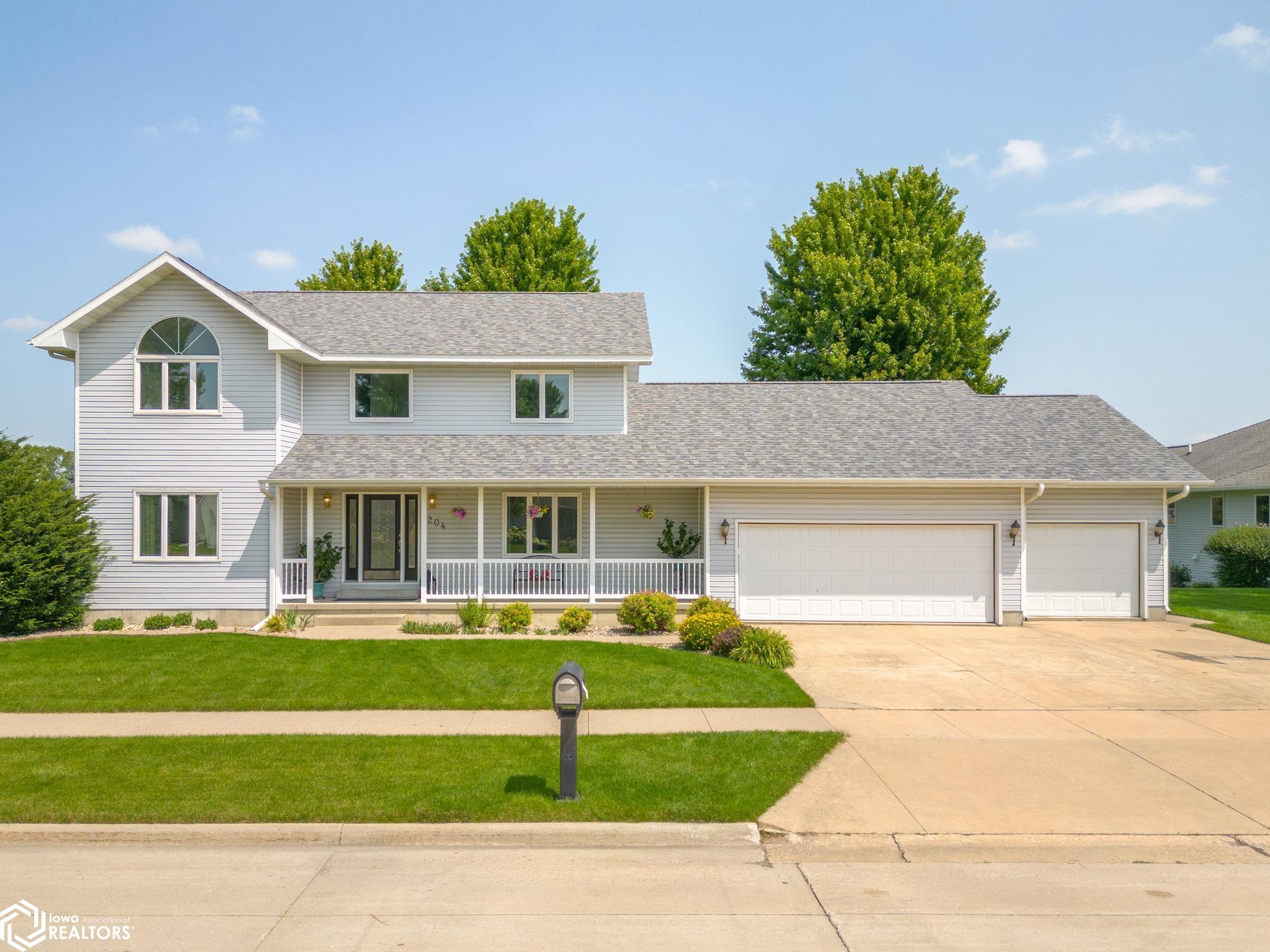 Ruby Ct, Mason City, IA 50401