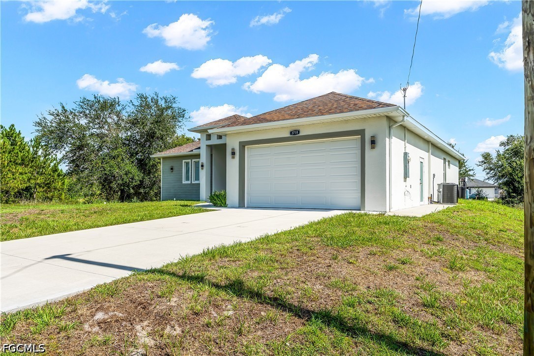 Residential in Lehigh Acres 4