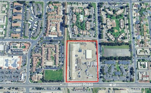 714 S Blosser, Santa Maria, CA, 93458 | Card Image