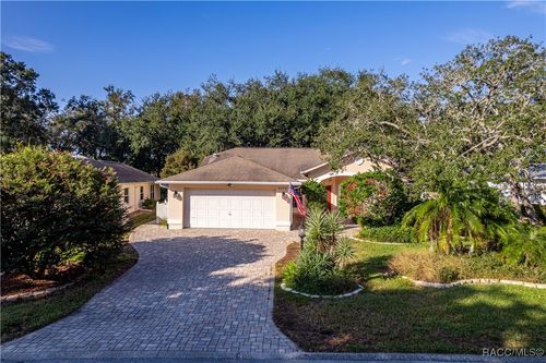 2075 Quailwood Ln, Spring Hill, FL, 34606-3756 | Card Image