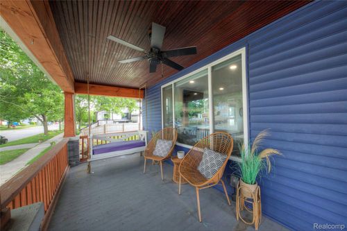 3227 4th St, Wyandotte, MI, 48192-5831 | Card Image