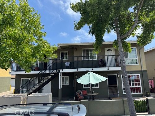136 E Bay St, Costa Mesa, CA, 92627-2197 | Card Image