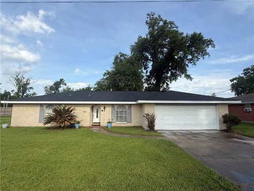 328 Saint Anthony St, Luling, LA, 70070-5232 | Card Image