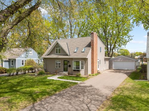 1834 Holton St, Falcon Heights, MN, 55113-6132 | Card Image