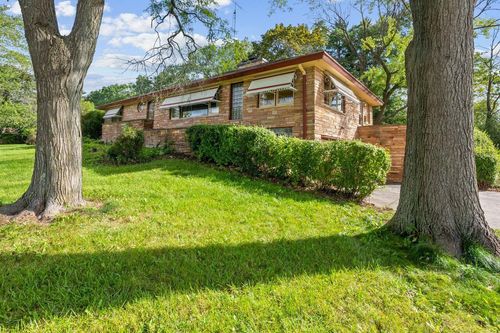 2300 Kevenauer Drive, BROOKFIELD, WI, 53005 | Card Image