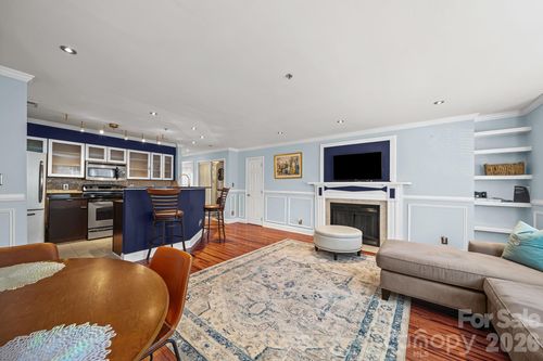 unit-2f-517 N Graham St, Charlotte, NC, 28202-1496 | Card Image