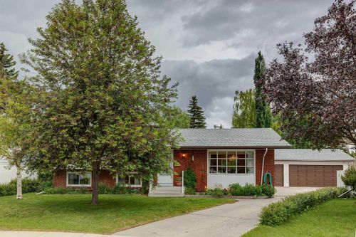 5036 Vallance Cres Nw, Calgary, AB, T3A0T6 | Card Image