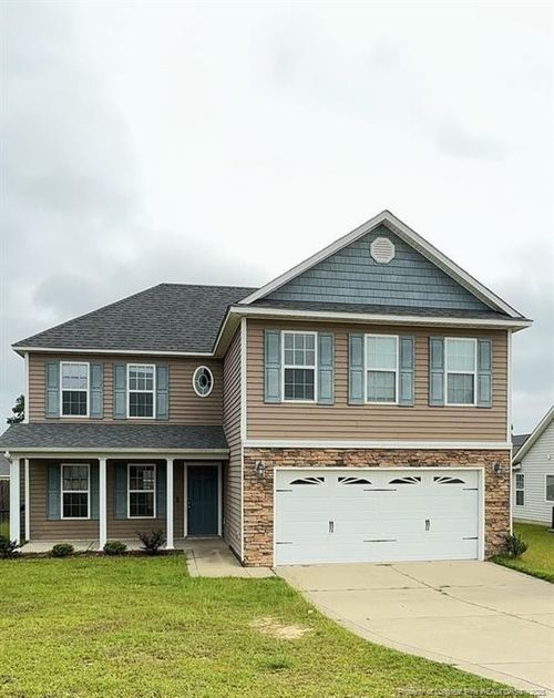 5326 Woodpecker Dr, Hope Mills, NC, 28348-9453 | Card Image