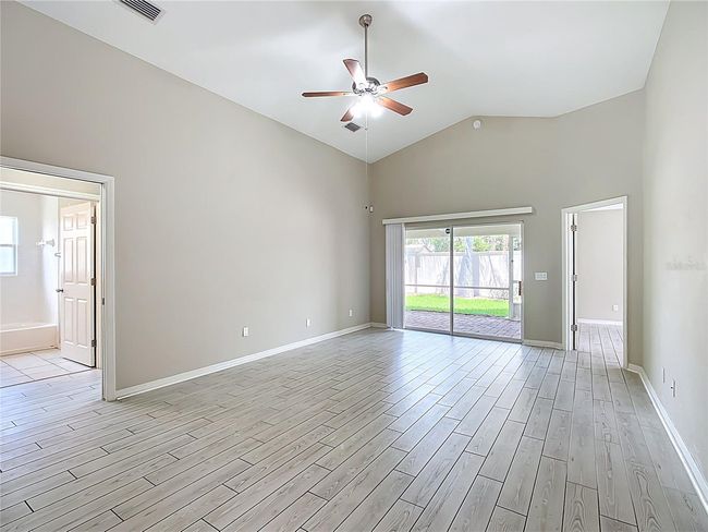 Living Room | Image 5