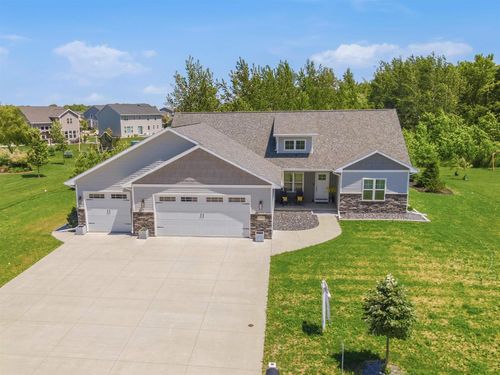 N1002 Alexandra Way, GREENVILLE, WI, 54942 | Card Image