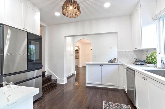 2341 Sw 16 Th Ter, House other with 4 bedrooms, 5 bathrooms and null parking in Miami FL | Image 14