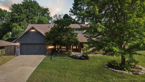 4215 E 83rd Pl, Tulsa, OK, 74137-1810 | Card Image