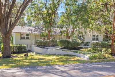 1822 Se 8 Th Street, House other with 3 bedrooms, 2 bathrooms and null parking in Ocala FL | Image 3