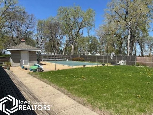 APT-2 - 2405 186 Th St, Condo with 1 bedrooms, 2 bathrooms and null parking in Clarion IA | Image 18