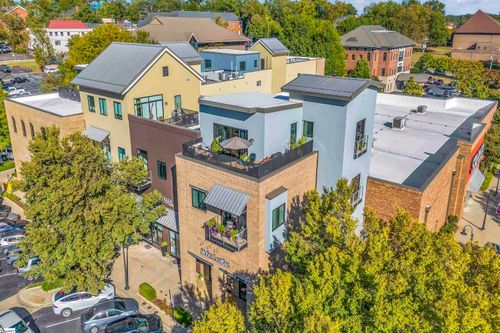 5202-500 E Mcbee Ave, Greenville, SC, 29601-5302 | Card Image